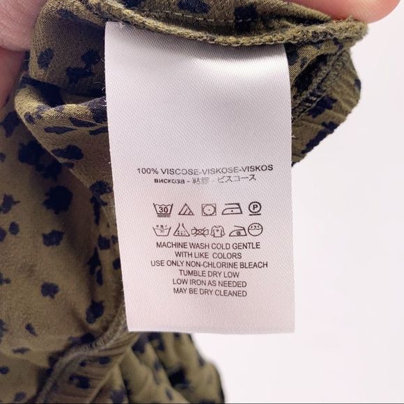 Free People Green and Black Leopard Print Collared Button Down Shirt Size XS - Picture 6 of 6